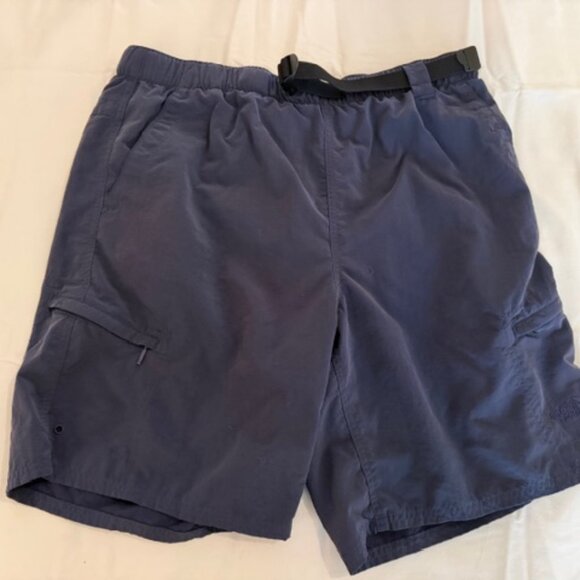 Two (2) pair of North Face lined shorts - Picture 2 of 11